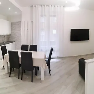 Residenze Niguarda E ميلان